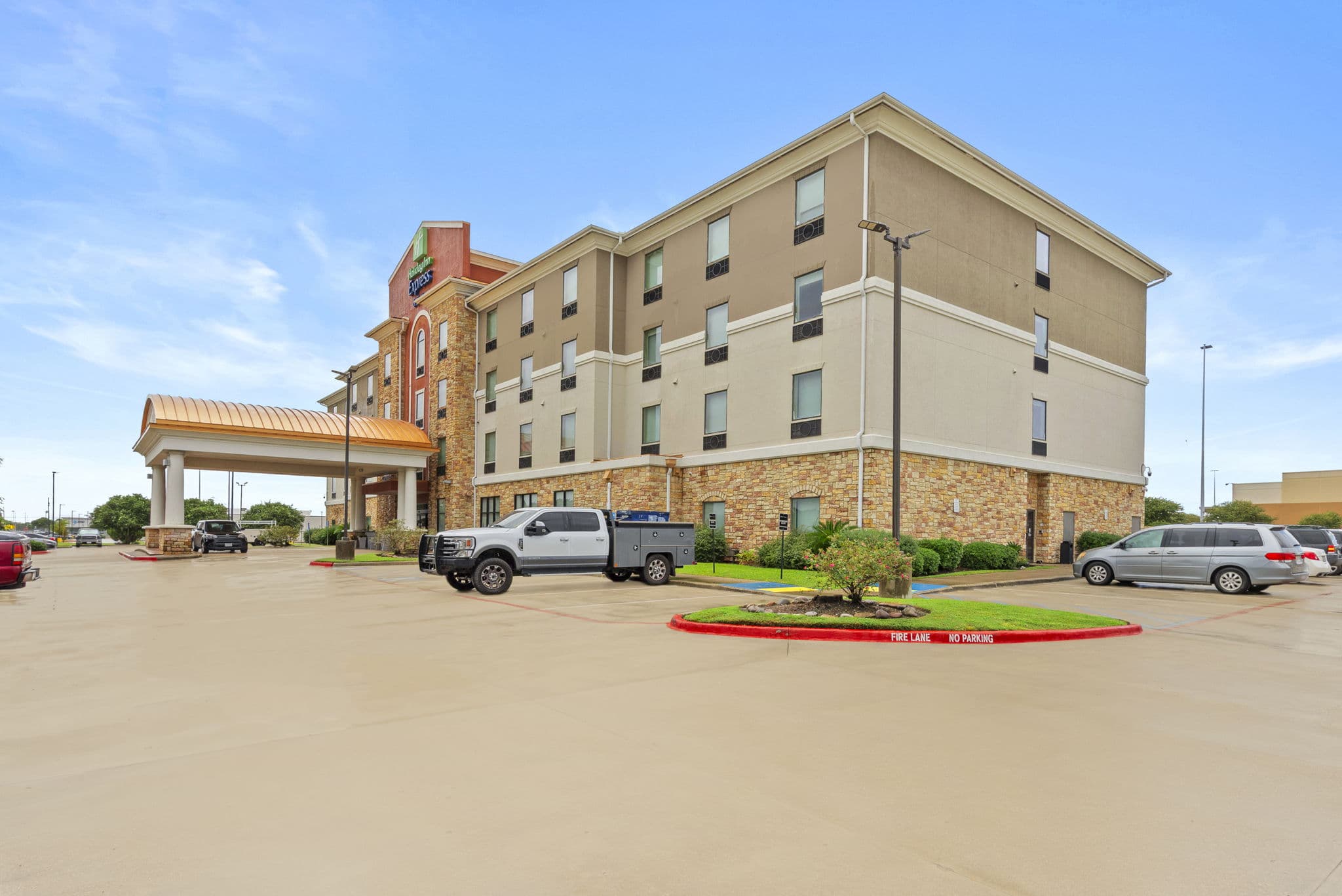 Holiday Inn Express Lobby
